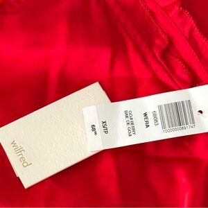 Wilfred Aritzia Vibrant Red Camisole ‘WERA’ Top